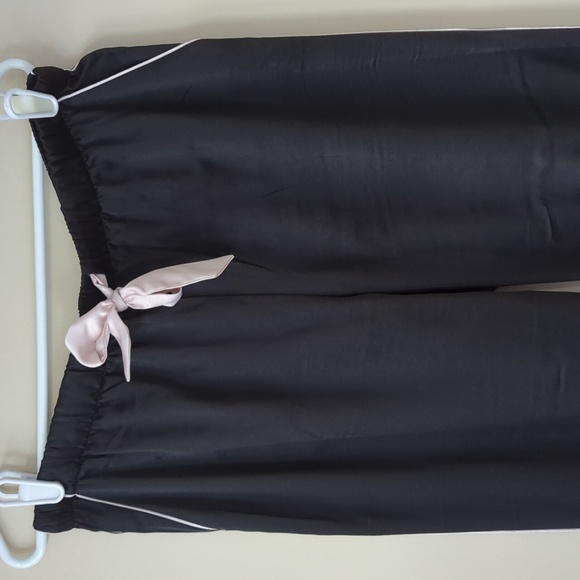 Victoria's Secret Heart Stripe Pajama Pants MEDIUM Black Pink Silky Satiny Feel - Picture 6 of 16